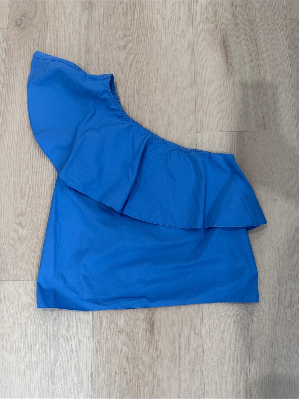 Alice + Olivia one shoulder top
